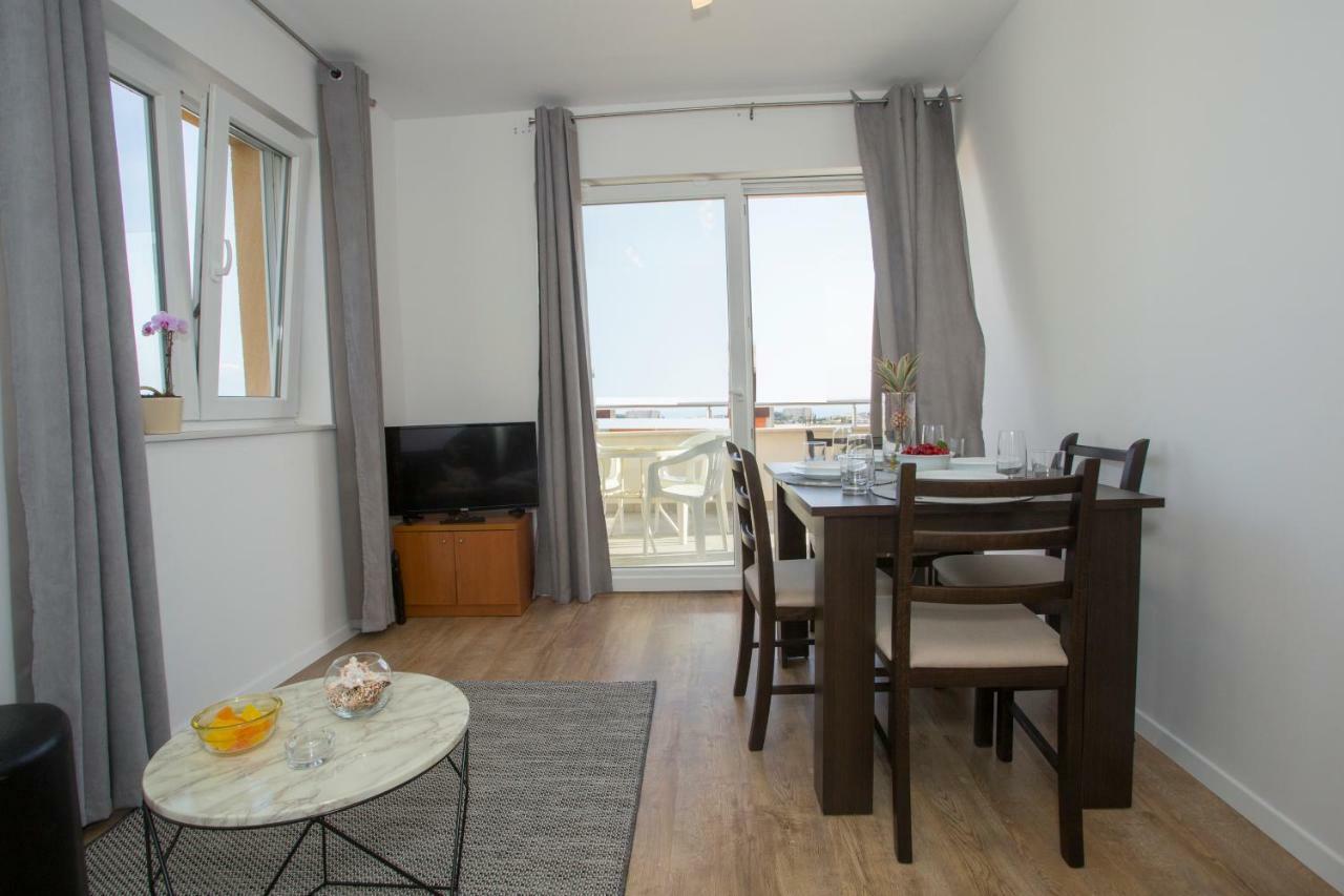 Apartment Ana Split Bagian luar foto