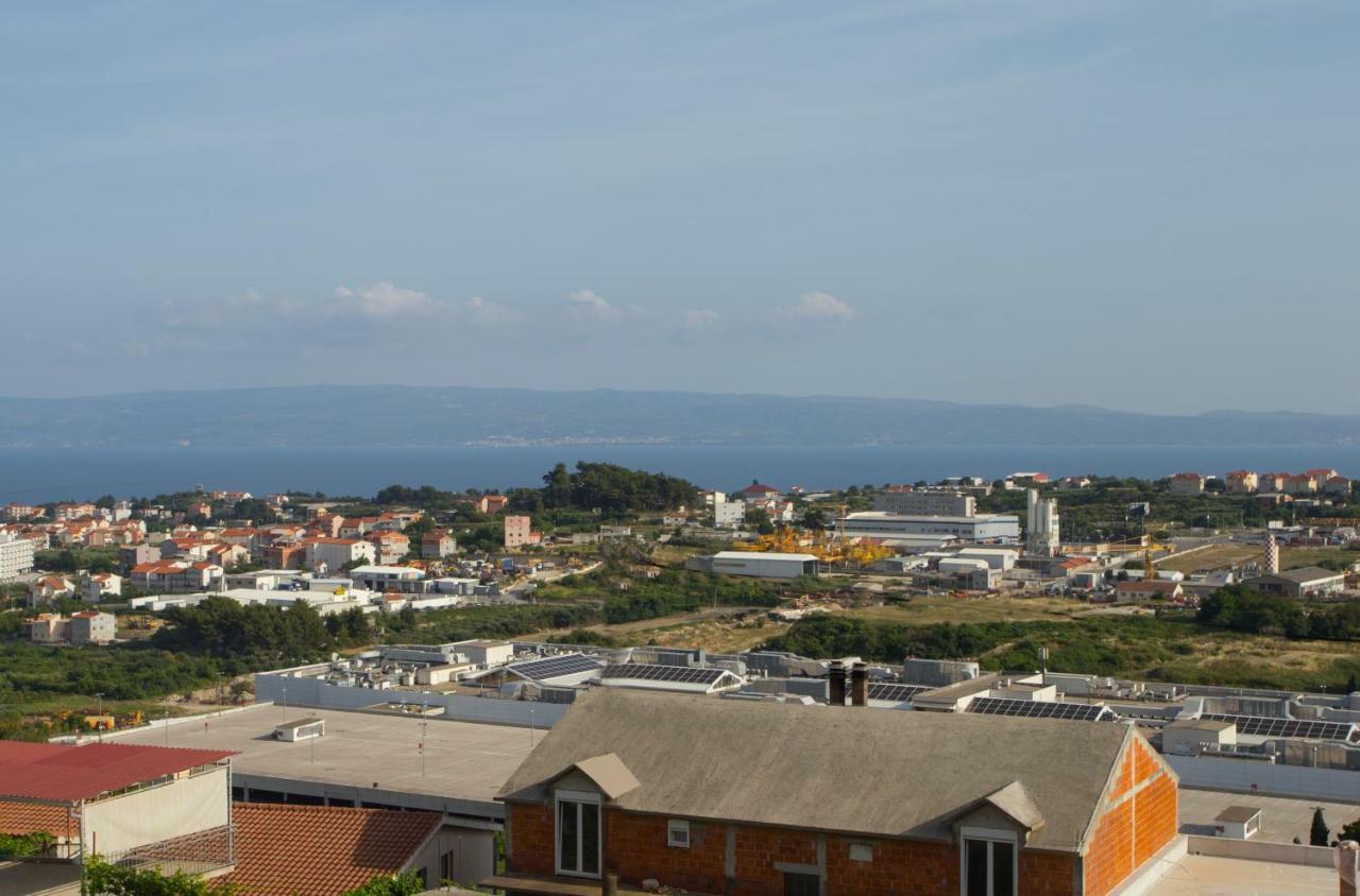 Apartment Ana Split Bagian luar foto